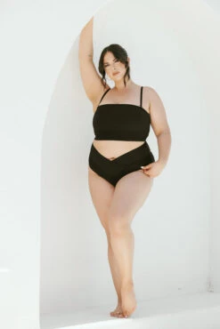 Sandbar Strapless Top - Black Rib -Quality Sport Wear ArleneOutfit4 43609 Edit 7ea29b49 f724 4280 9fee a3dbd83da42e