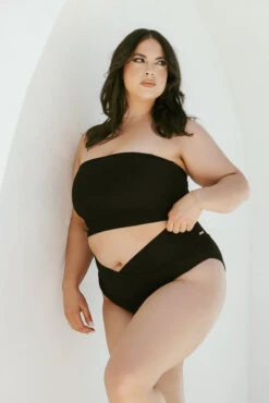 Sandbar Strapless Top - Black Rib -Quality Sport Wear ArleneOutfit4 43664 Edit 207833ad 8af0 46be 9615 ae23b3d5ebc1