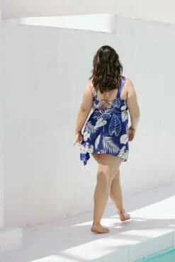 Minimoon Short Sarong - Blue Palm -Quality Sport Wear ArleneOutfit8 44141 Edit 0e4f7fc2 9184 42c5 8ffc 7db7c52bb1b1