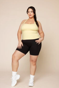 Audrey Tank - Buttercream 9 Audrey Tank - Buttercream -Quality Sport Wear AudreyTank FrenchButtercream B1028 02120 Edit