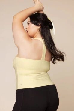 Audrey Tank - Buttercream 11 Audrey Tank - Buttercream -Quality Sport Wear AudreyTank FrenchButtercream B1028 02154 Edit