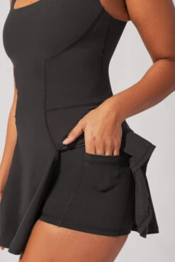 Tie-Breaker Superdress™ - Black -Quality Sport Wear AysiaOutfit1 36895 Edit 679c78df b9cb 4d54 8089 a11f0c5288df