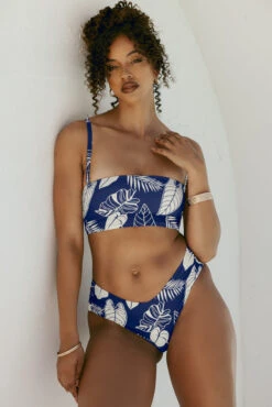 Sandbar Strapless Top - Blue Palm