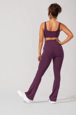 Crisscross Hourglass® Flared Leggings With Pockets - Winter Plum -Quality Sport Wear AysiaOutfit7 38436 Edit
