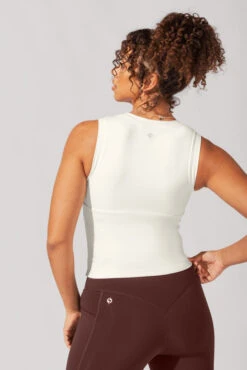 Peekaboo Crew Tank - Coconut Cream -Quality Sport Wear AysiaOutfit8 38616 Edit