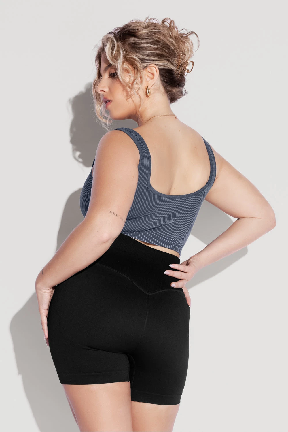 Be My Sweetheart Seamless Crop Top - Vintage Indigo 5 Be My Sweetheart Seamless Crop Top - Vintage Indigo - Image 5