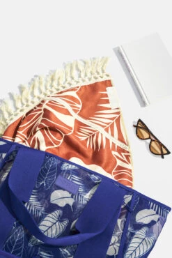 Big Beach Carryall Bag - Blue Palm -Quality Sport Wear BeachBags03524 Edit d64b34bf 368d 4402 8618 706305084beb