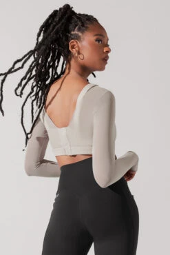 Coquette Long Sleeve Mesh Bra - Grey Pearl -Quality Sport Wear CoquetteLongSleeveMeshBra GreyPearl 1032 0035 Edit