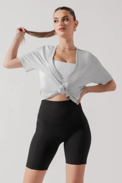 Daring Deep V Tee - Heather Grey -Quality Sport Wear DarlingDeepVTee HeatherGrey B1025 0065 Edit ab2e6bb5 6ef6 48d9 a04c 74f6d39079d6