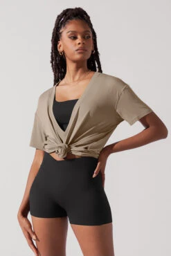 Daring Deep V Tee - Shiitake -Quality Sport Wear DarlingDeepVTee Shitake B1025 0054 Edit 58c41340 e855 4454 a992 1693f03304bd