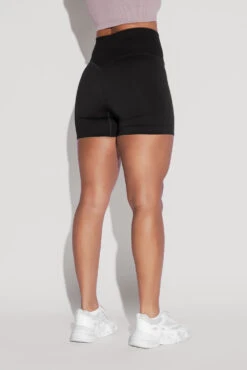Supersculpt™ Seamless Midi Shorts - Black -Quality Sport Wear HookItUpCropTop SmokyLilac SSShort Black 0840 Edit