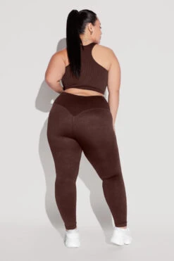 Crisscross Hourglass® Seamless Legging - French Roast -Quality Sport Wear HookItUpCropTop CCHGLeggings FrenchRoast 1959 Edit