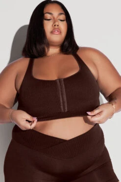 Hook It Up Seamless Bra - French Roast -Quality Sport Wear HookItUpCropTop CCHGShorts FrenchRoast 2323 Edit