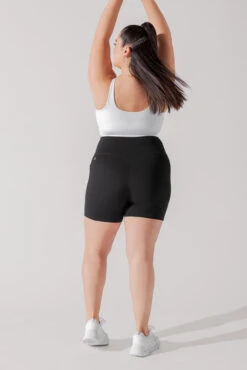 Crisscross Hourglass® Midi Short With Pockets - Black -Quality Sport Wear HourglassMidiShort Black D1001C 5 00351 Edit