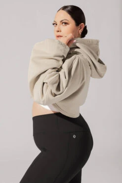 Cloud Shruggie - Seashell -Quality Sport Wear June7POPFLEXPhotoshootArleneOutfit21695 Edit 1 86f8a7da bdd1 46f2 8f01 a7aaf85fb7d8