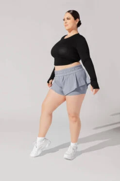 Bow Back Long Sleeve - Black -Quality Sport Wear June7POPFLEXPhotoshootArleneOutfit21858 Edit 1 b63a6983 7730 4ef6 8e5c 954b2d186888