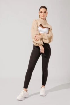 Mockneck Shruggie - Taupe -Quality Sport Wear KayleeOutfit5 0608 Edit c307132e 900e 4731 9da1 4f4719bceb99