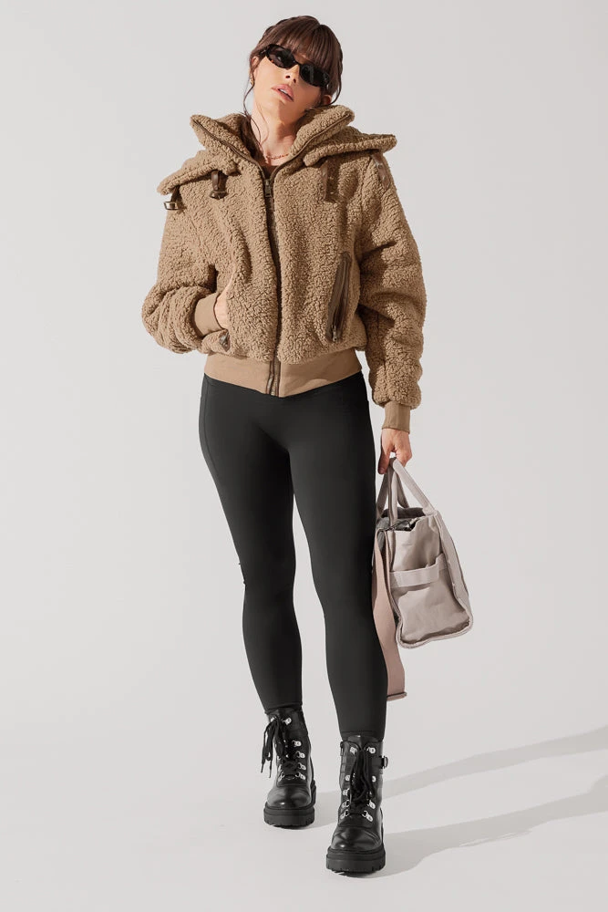 The Kinsley Bomber Jacket In Faux Sherpa - Teddy Bear Brown 2 The Kinsley Bomber Jacket In Faux Sherpa - Teddy Bear Brown - Image 2