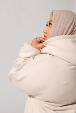 Long Cloud Hoodie - Blushing Beige 16 Long Cloud Hoodie - Blushing Beige -Quality Sport Wear NOORoutfit2 40633 Edit