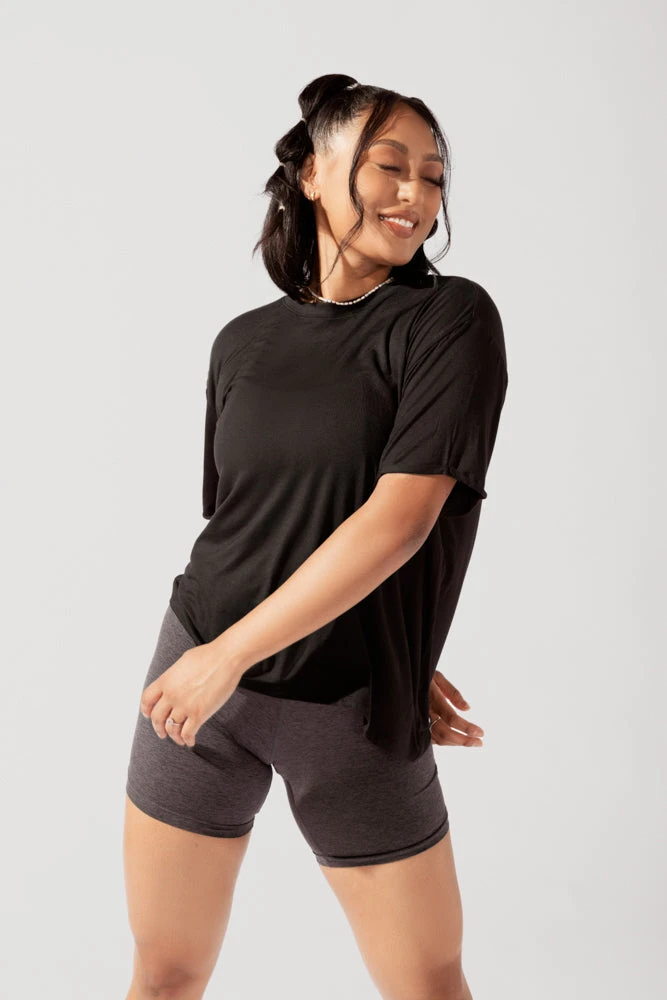 Perfect Boyfriend Tee - Black 3 Perfect Boyfriend Tee - Black - Image 3