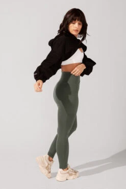 Crisscross Hourglass® Leggings With Pockets - Dark Sage 12 Crisscross Hourglass® Leggings With Pockets - Dark Sage -Quality Sport Wear OPF7863 Edit