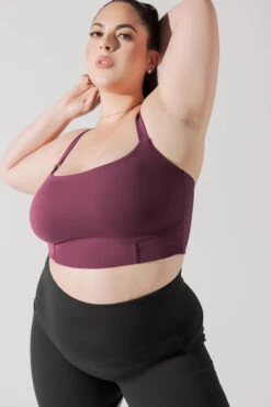 Daphne Corset Crop Top - Plum -Quality Sport Wear OntheGoCorsetCrop Plum 1047 0034 Edit