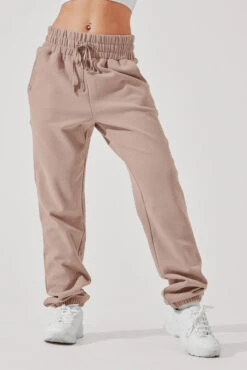 Ooey Gooey Sweatpant - Soft Beige 15 Ooey Gooey Sweatpant - Soft Beige -Quality Sport Wear OoeyGooeySweatpants BalletSlipper C1021 3675 Edit