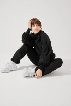 Ooey Gooey Sweatpant - Black -Quality Sport Wear OoeyGooeySweatpants Black C1021 0182 Edit