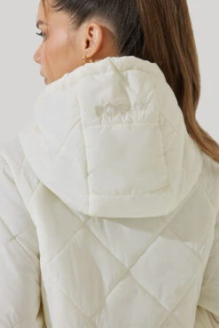 Pillow Packable Puffer Jacket - Coconut Cream -Quality Sport Wear Pillow Packable Puffer Jacket Coconut Cream E1006 1906
