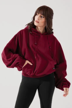 Pullover Cloud Hoodie - Crimson -Quality Sport Wear PulloverCloudHoodie Crimson 5022 0127 Edit