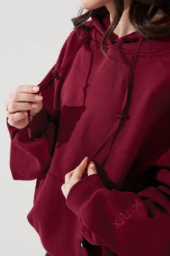 Pullover Cloud Hoodie - Crimson -Quality Sport Wear PulloverCloudHoodie Crimson 5022 0132 Edit