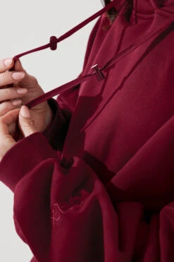 Pullover Cloud Hoodie - Crimson -Quality Sport Wear PulloverCloudHoodie Crimson 5022 0134 Edit