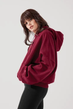 Pullover Cloud Hoodie - Crimson -Quality Sport Wear PulloverCloudHoodie Crimson 5022 0138 Edit