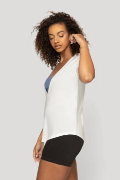 Reversible Deep V Tee - Cloud Dancer -Quality Sport Wear Reversible Deep V Tee Cloud Dancer B1015 00251
