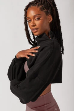 Mockneck Shruggie - Black -Quality Sport Wear SamaraOutfit2 0091 Edit cb369a02 ee2b 4674 b3a8 f5e50d9866e9