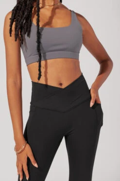 Tone Bra - Slate -Quality Sport Wear SamaraOutfit4 0253 Edit