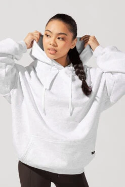 Long Cloud Hoodie - Light Heather Grey 20 Long Cloud Hoodie - Light Heather Grey -Quality Sport Wear SophiaOutfit10 38908 Edit 08d2fb35 85f5 434c 942c 644f74b7b299