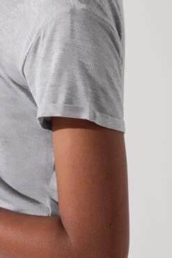 The Perfect Tee - Heather Grey 11 The Perfect Tee - Heather Grey -Quality Sport Wear ThePerfectTee HeatherGrey 2008 0298 Edit