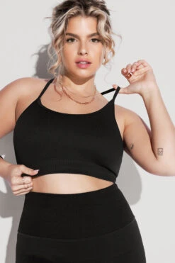 What's The Scoop Seamless Bra - Black -Quality Sport Wear What stheScoopBra SSleggings Black 2680 Edit