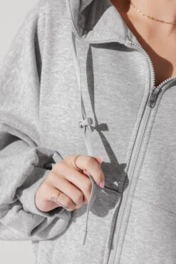 Zip Cloud Hoodie - Heather Grey 12 Zip Cloud Hoodie - Heather Grey -Quality Sport Wear ZipCloudHoodie HeatherGrey 5002 0280 Edit